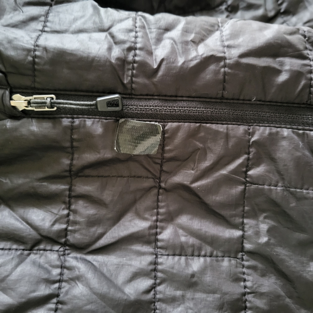 Patagonia Men's Black Jacket - Picture 6 of 6